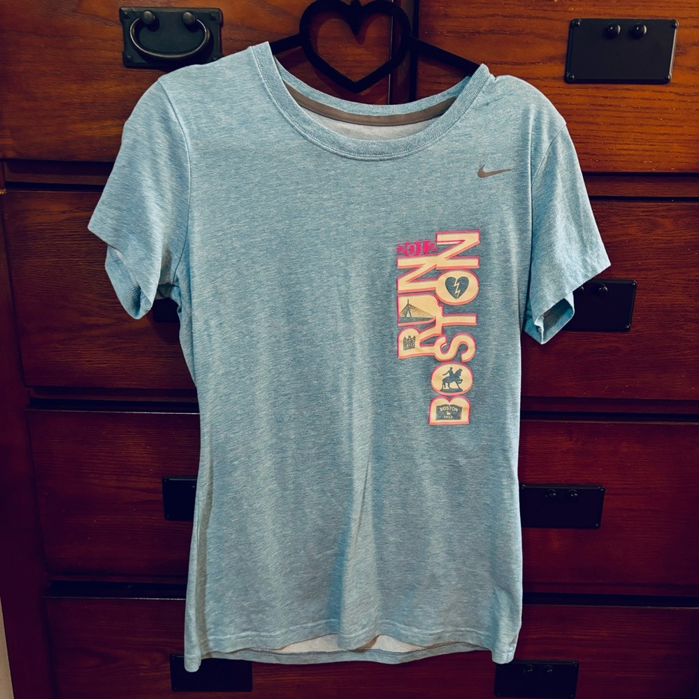 2012 Run Boston Nike Dri-Fit Slim Fit Size Medium